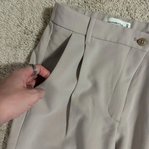 Khaki Dress Pants from Abercrombie - Picture 3 of 7